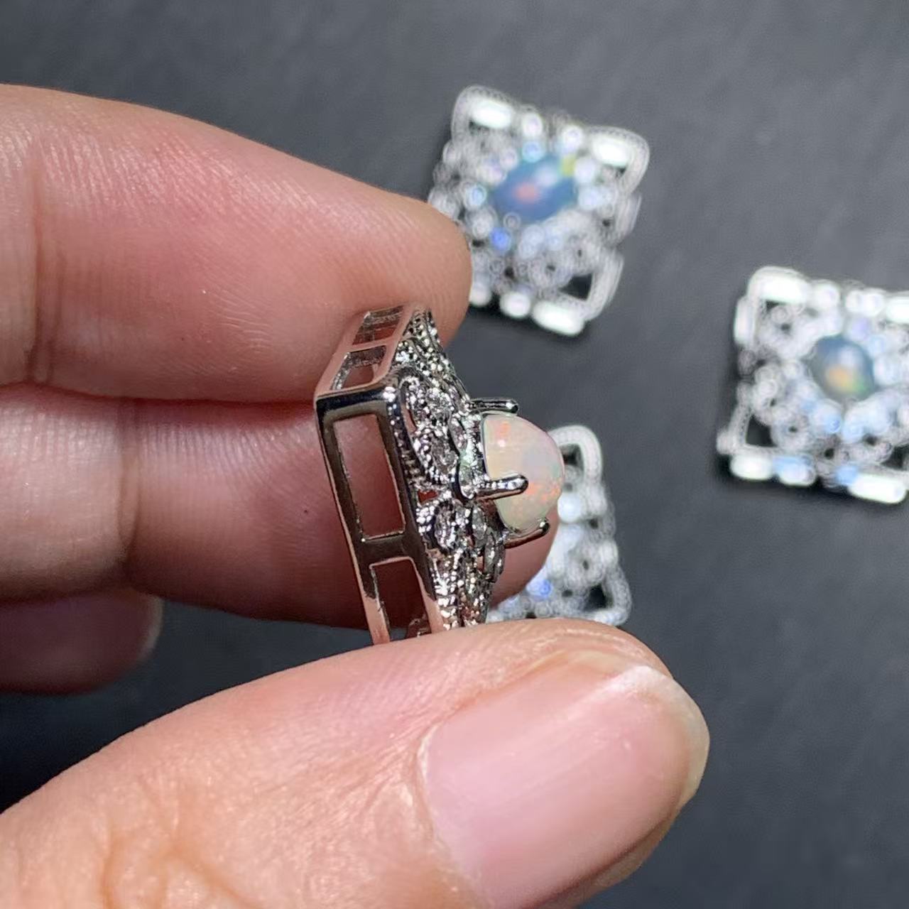 50OVAL SPAKLEING BIG COPPER Au - огляд і ціна Body Jewelry Australia